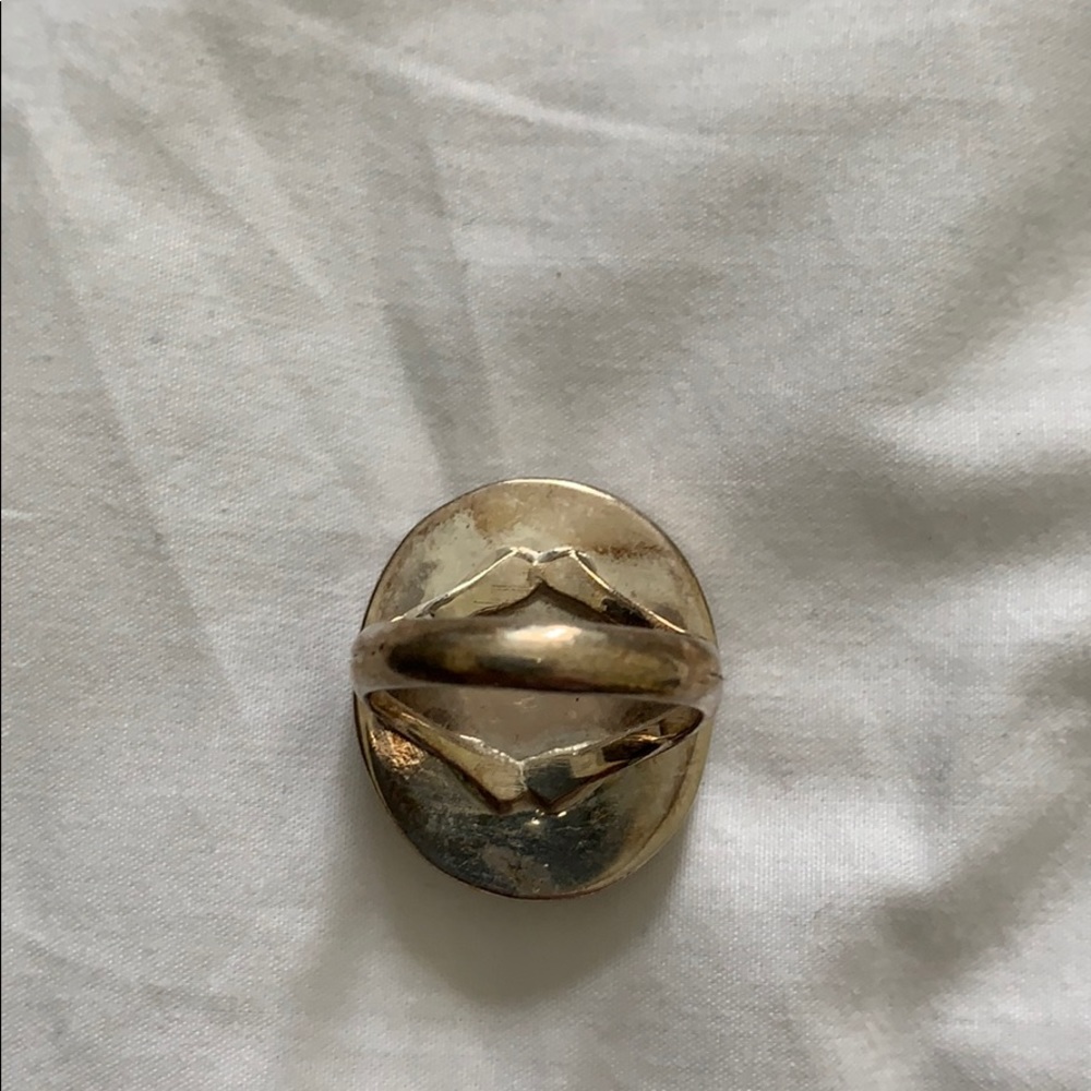 Ring - Picture 2 of 2